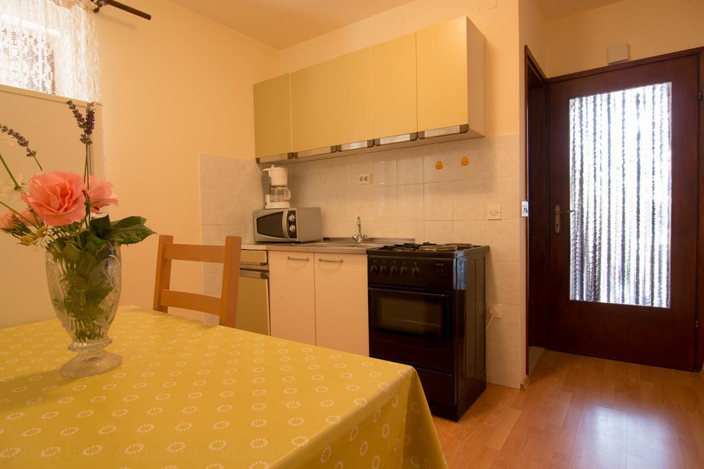 Apartments Milovan Fažana Extérieur photo